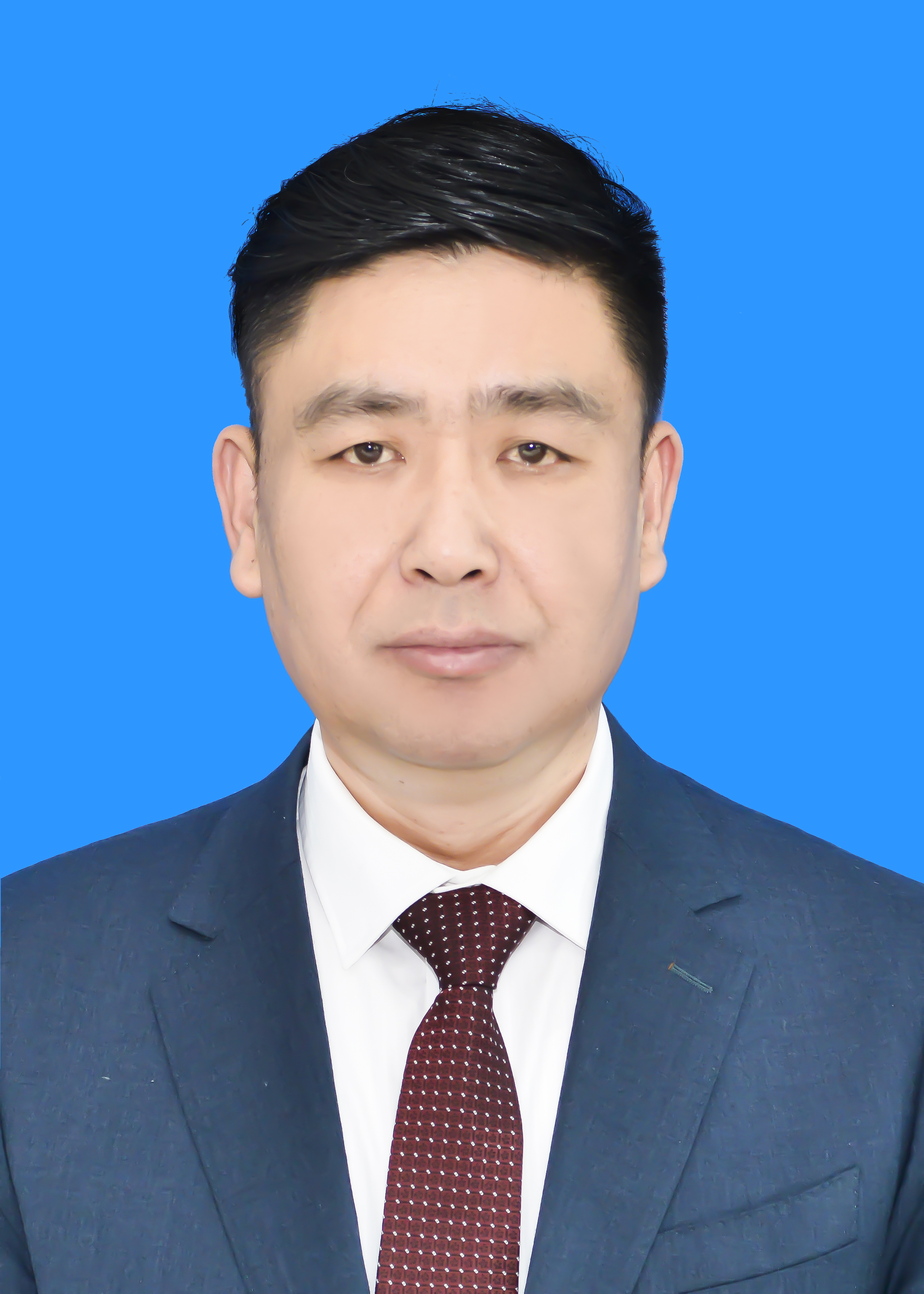 馬文華  集團董事、副總經(jīng)理